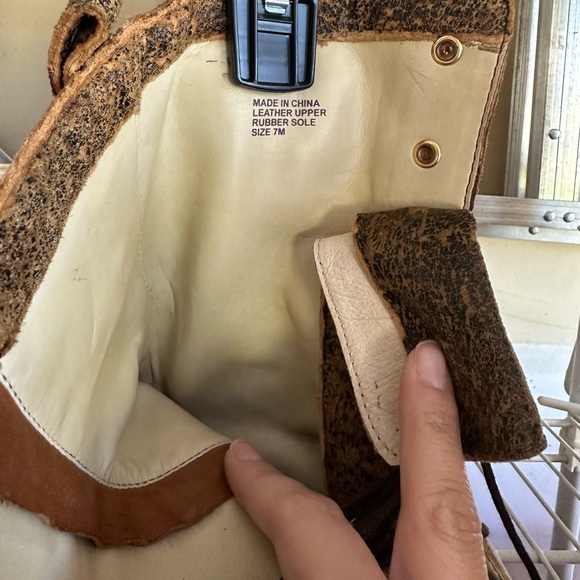 Michael Kors brown leather lace up boots - Picture 3 of 4